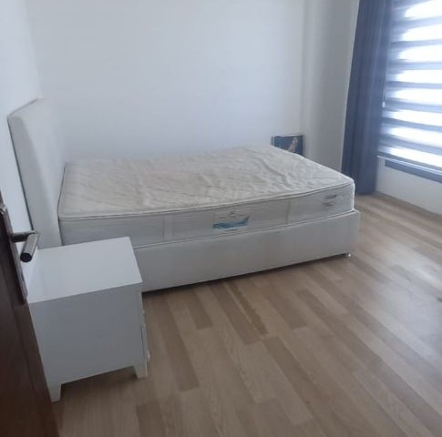 UNSERE 3 + 1 ERDGESCHOSSWOHNUNG IN HAMİTKÖY WARTET AUF IHREN NEUEN KÄUFER.