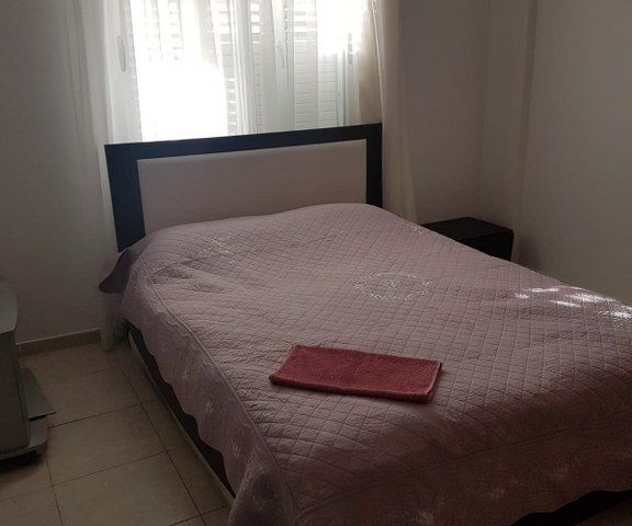 Ölpumpe Yakin Alsancak Kyrenia 3 + 1 villa zur Miete ** 