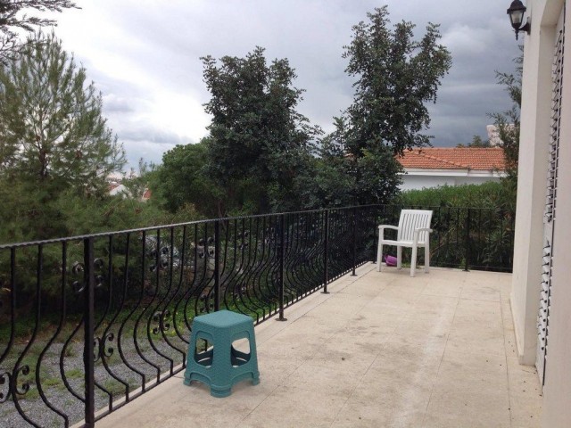 3 Bedroom Villa For Rent Location Near Hasan Uzun Petrol Pump Alsancak Girne