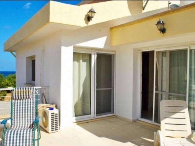 Nice 3 Bedroom Villa For Rent Location Lapta Coastal Walkway Seaside (Lapta Yuruyus Yolu) Girne (Communal Swimming Pool)