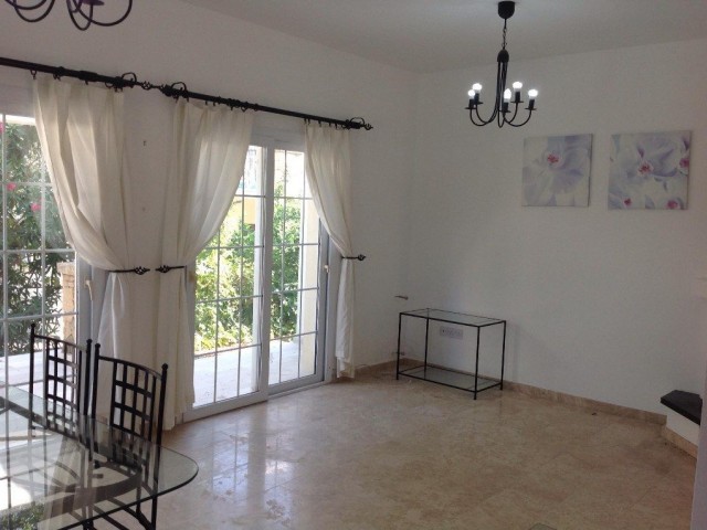 3 Bedroom Villa For Rent Location Alsancak Girne (private swimming pool)