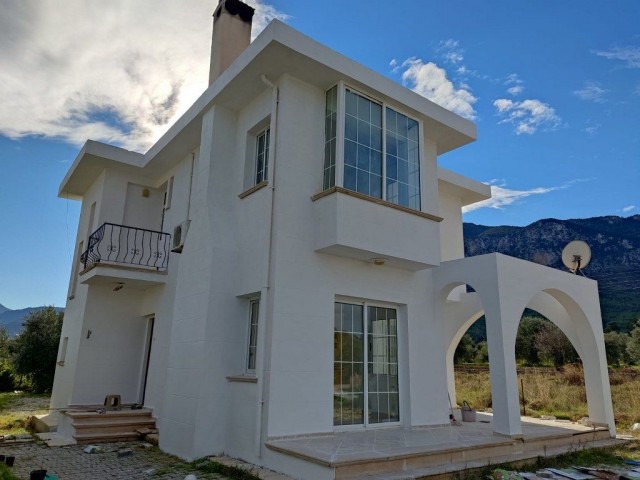 3 Bedroom Villa For Rent Location Lapta Coastal Walkway (Lapta Yuruyus Yolu) Girne