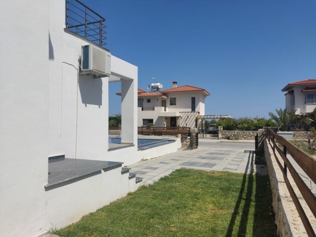 3 Bedroom Twin Villas For Sale Location Catalkoy Girne (Private Swimming Pool)