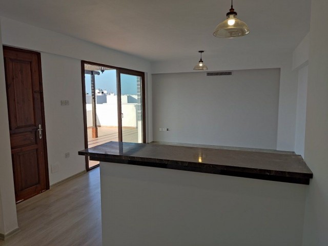 Nice 2 Bedroom Apartment For Sale Location Yesiltepe Alsancak Kyrenia (Sea And Mountain Vie Llogara National Park) ** 