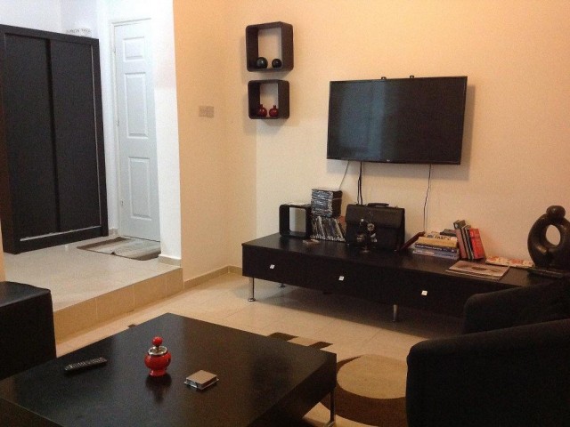 Nice 3 Bedroom Apartment With Beautiful Sea and Mountain Views Location Behind Alsancak Belediya Girne (For Sale)