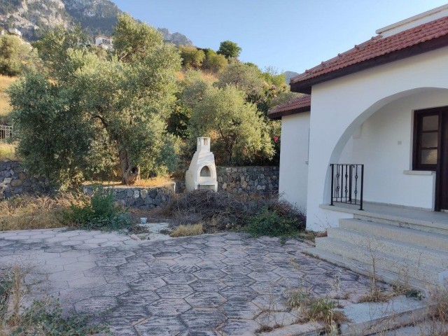 3Bedroom Villa zum Verkauf Lage Karsiyaka Kyrenia (Sea and Mountain Vie Llogara National Park) ** 