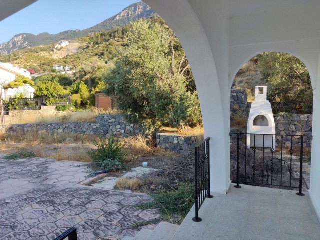 3Bedroom Villa For Sale Location Karsiyaka Girne (Sea and Mountain Views)