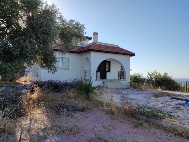 3Bedroom Villa zum Verkauf Lage Karsiyaka Kyrenia (Sea and Mountain Vie Llogara National Park) ** 