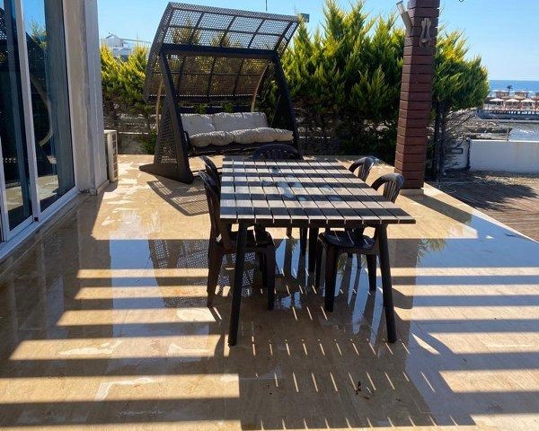 Luxurious 4+1 Beautiful Villa For Holidays Rent Location Catalkoy Girne Live Next to Beach Front and Beautiful Mountain Views