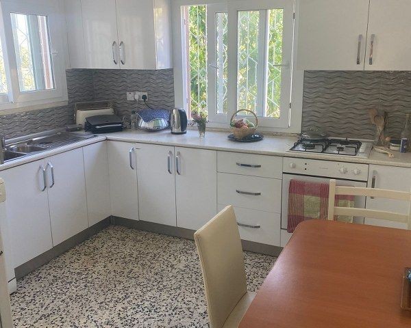 3 Bedroom House For Rent Location Near Sardunya Beach Lapta Girne