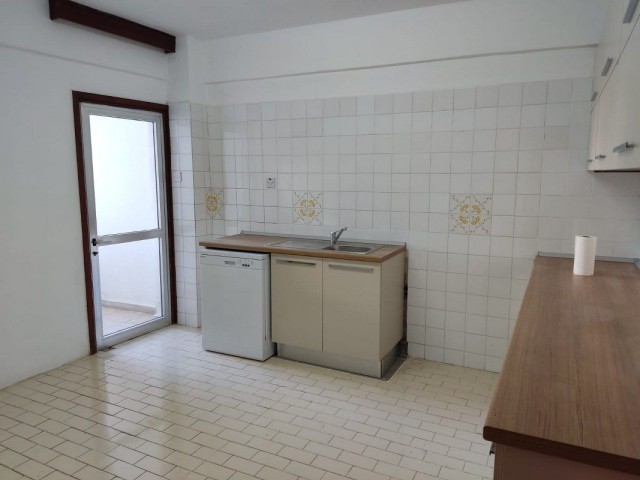 3 Bedroom Apartment For Rent Location Kasgar Girne