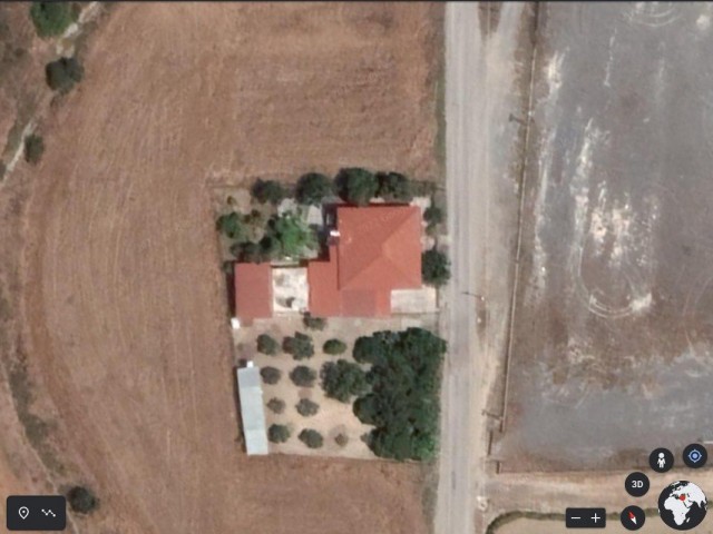 House For Sale With Big Piece Of Land Location Sirinevler Girne