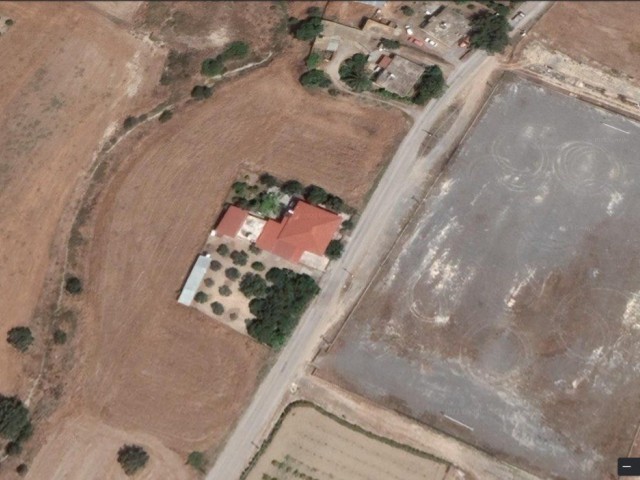 House For Sale With Big Piece Of Land Location Sirinevler Girne