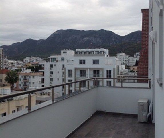 Penthouse Mieten in Girne Merkez, Kyrenia