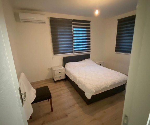 Хорошая квартира с 1 спальней на продажу в Новом порту Кирении рядом с отелем Oscar Hotel Girne (с разрешением на офис)