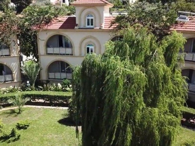 Der Traum einer großartigen Geschäftsmöglichkeit besteht darin, ein äußerst erfolgreiches Apart-Hotel mit bester Lage an der Hauptautobahn Edremit Alsancak Girne Nordzypern zu betreiben (zu verkaufen)