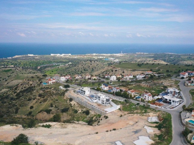 Luxuriöse Villa mit 4 Schlafzimmern zum Verkauf, Standort Arapkoy Girne