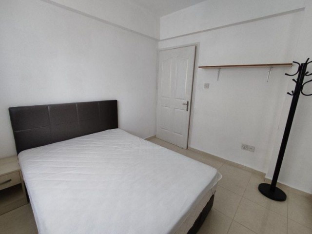 Apartment mit 2 Schlafzimmern zum Verkauf, direkt gegenüber dem Lord's Palace Hotel Girne (1 zusätzlicher Abstellraum) (türkischer Titel)