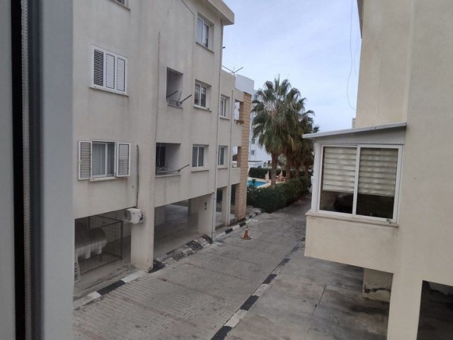 Apartment mit 2 Schlafzimmern zum Verkauf, direkt gegenüber dem Lord's Palace Hotel Girne (1 zusätzlicher Abstellraum) (türkischer Titel)