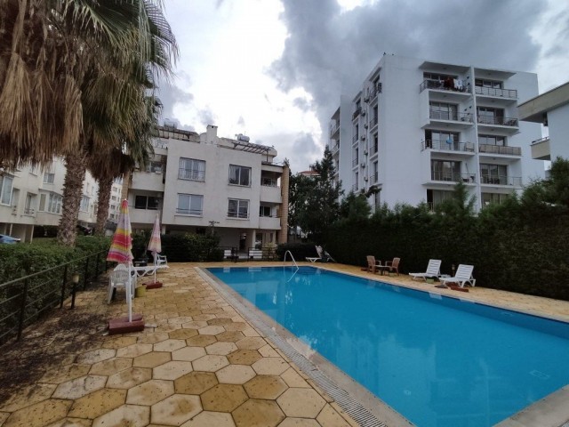 Apartment mit 2 Schlafzimmern zum Verkauf, direkt gegenüber dem Lord's Palace Hotel Girne (1 zusätzlicher Abstellraum) (türkischer Titel)