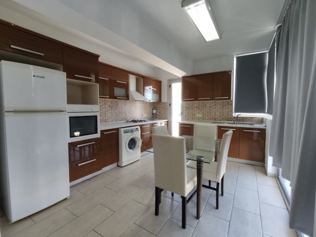 3 Bedroom Apartment For Rent Location Behind Gloria Jeans And Pascucci Cafe Girne