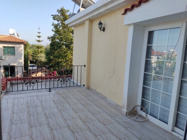 Schöne Villa mit 4 Schlafzimmern zu vermieten, Standort Zeytinlik Kyrenia