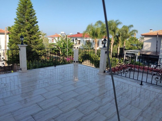 Schöne Villa mit 4 Schlafzimmern zu vermieten, Standort Zeytinlik Kyrenia