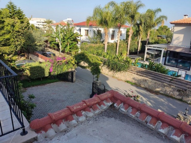 Schöne Villa mit 4 Schlafzimmern zu vermieten, Standort Zeytinlik Kyrenia