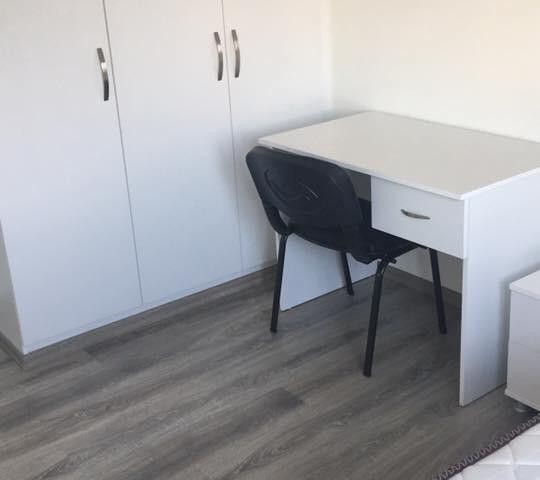 Lefkoşa Hamitköy'de Cadde Mutfak Karşısı Full Eşyalı Kiralık 2+1 Daire 