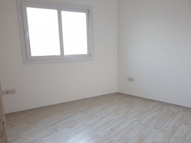 Flat For Sale in Küçük Kaymaklı, Nicosia