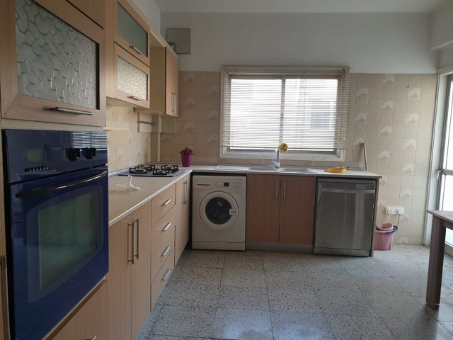 Lefkoşa Ortaköy'de Satılık 3+1 Daire 41.500 Sterlin