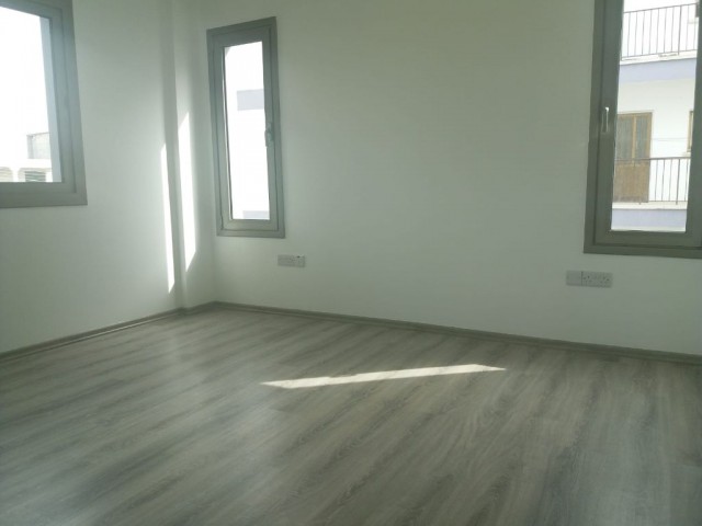 3 + 1 Apartment in Mitre, Nicosia for £ 60,500 ** 