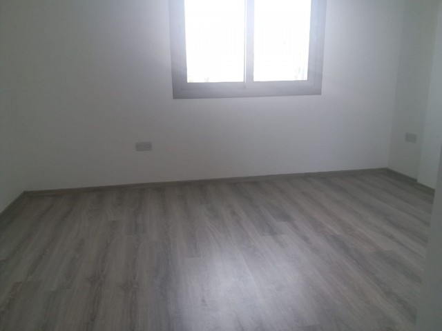 3+1 Wohnung in Nikosia Gehrung 60.500 Pfund ** 