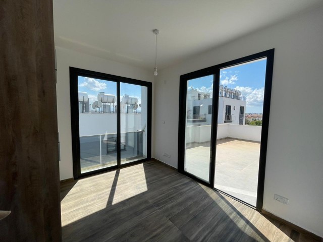 Lefkoşa Gönyeli Satılık 2+1 Penthouse