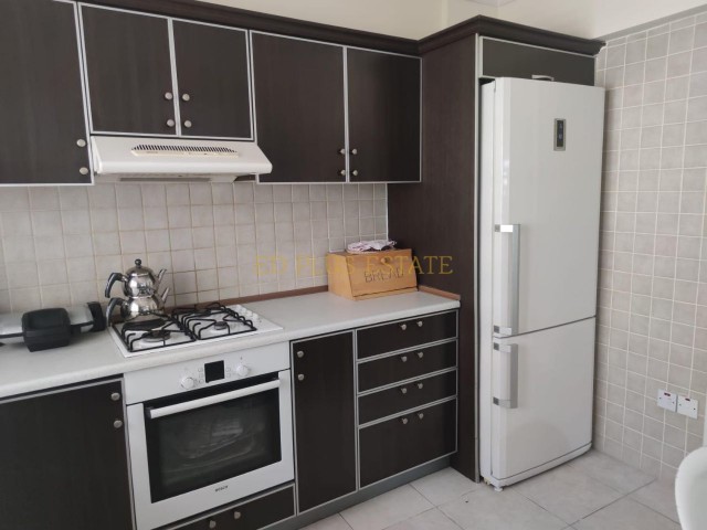 Girne Merkezde Full Eşyalı Satılık 2+1 Penthouse