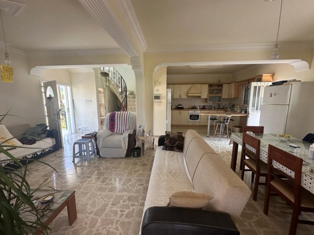 3+1 Villa zum Verkauf in Kyrenia Çatalköy