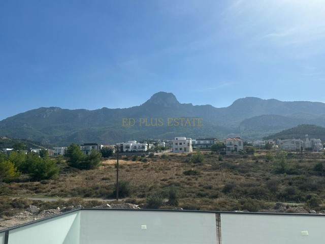 4+1 neue Villa mit Meerblick und Pool zum Verkauf in Çatalköy, Kyrenia