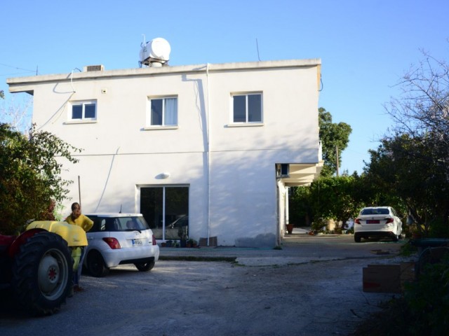 Building Consisting of 3 Flats for Sale in Lefke Gemikonağı