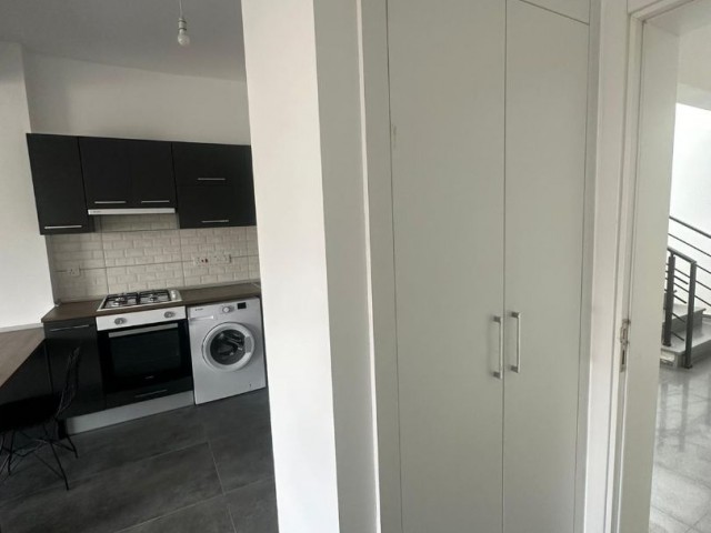 Lefkoşa Hamitköy'de Giriş Katı Full Eşyalı 2+1 Kiralık Daire