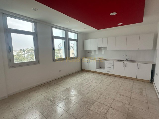 Office To Rent in Küçük Kaymaklı, Nicosia