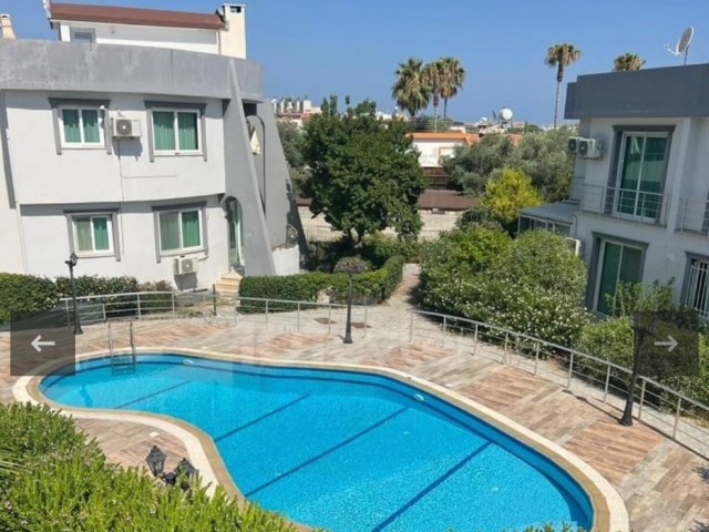 2+1 Flat for Rent in a Fully Furnished Site in Girne Karaoğlanoğlu Region