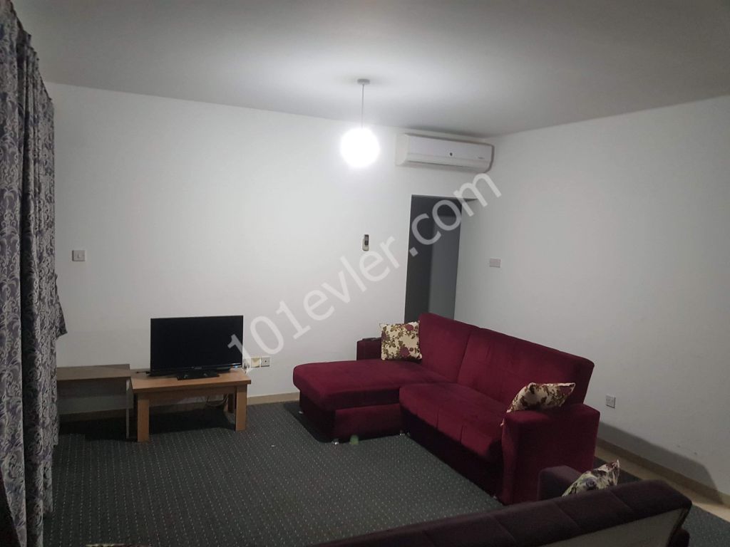 3+1 large flat in the center of Nicosia , lefkoşa furnished