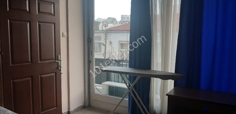 Flat To Rent in Girne Merkez, Kyrenia