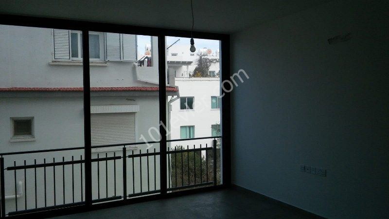 Flat For Sale in Girne Merkez, Kyrenia