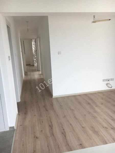 GİRNE'DE SATILIK 3+1 YENİ DAİRE