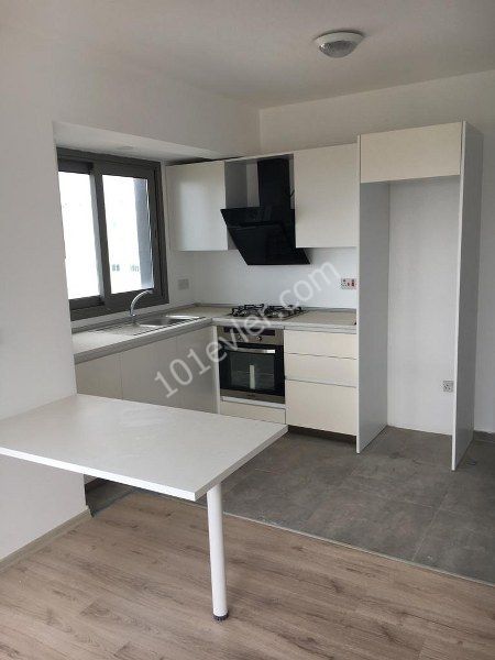 GİRNE'DE SATILIK 3+1 YENİ DAİRE