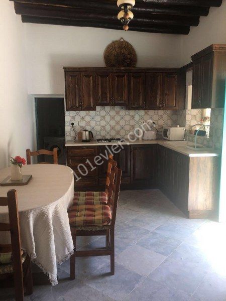 Detached House To Rent in Bellapais, Kyrenia