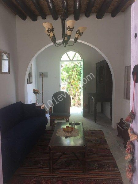 Detached House To Rent in Bellapais, Kyrenia