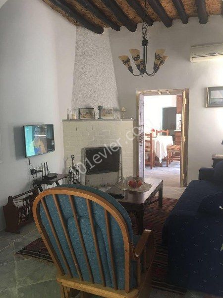 Detached House To Rent in Bellapais, Kyrenia