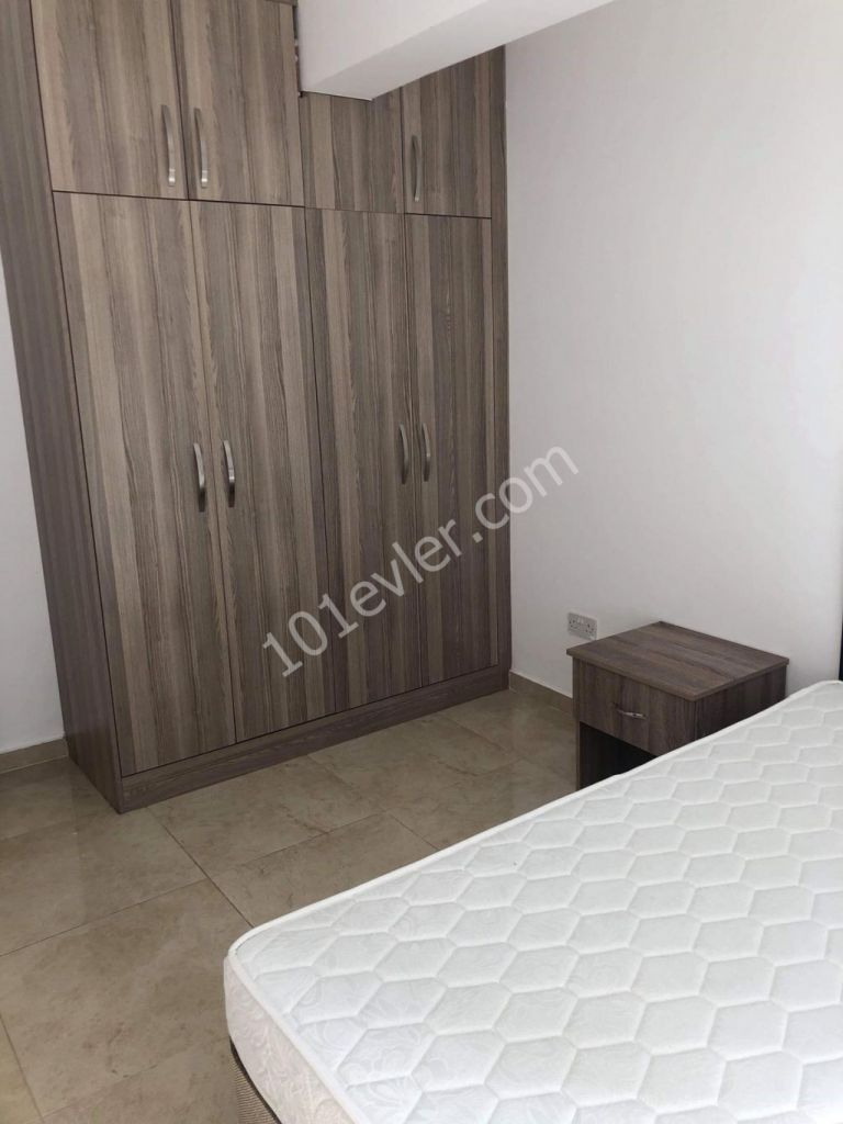 GİRNE MERKEZDE SATILIK TÜRK KOÇANLI 2+1 DAİRE 